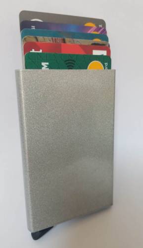 Gümüş gri Otomatik Mekanizmalı Alüminyum Kredi Kartlık RFID Koruma - 2